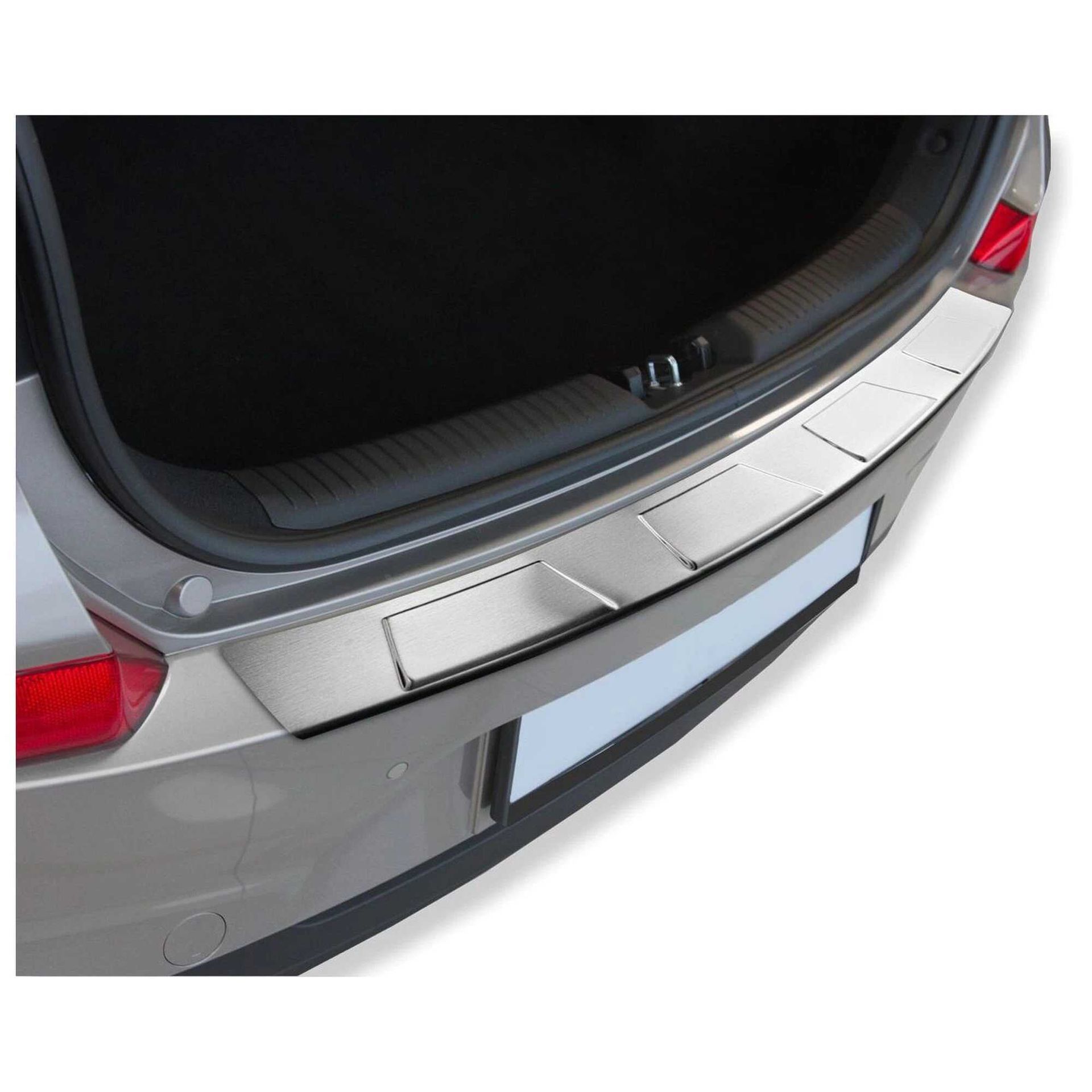 Nakładka na zderzak do Mercedes-Benz Klasa A W177 od 2018 Hatchback 4-drzwiowy - 4 Trapez,Mat