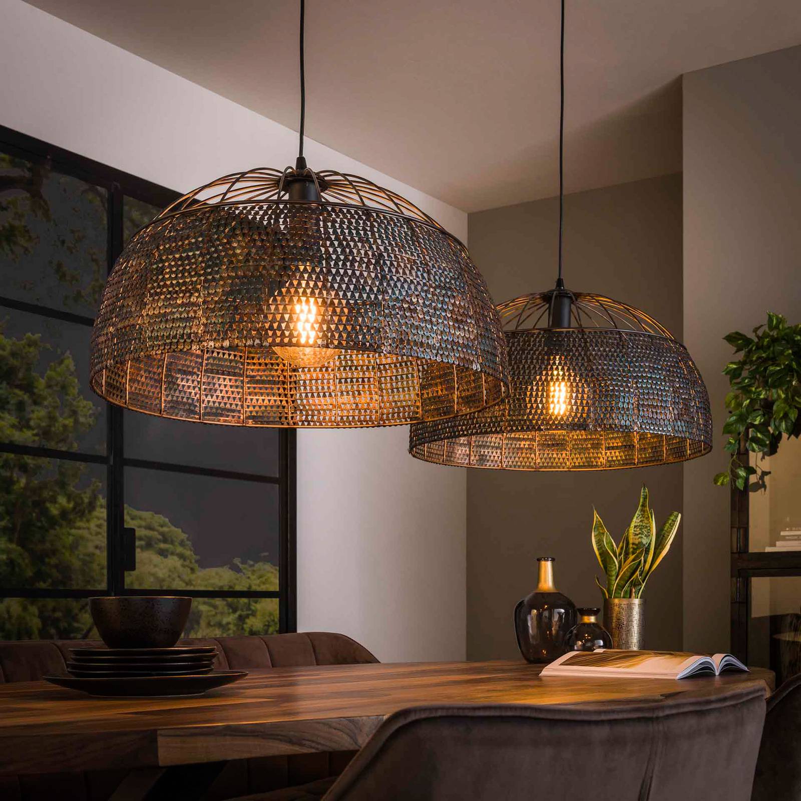 ZIJLSTRA Lampa wisząca Setengah, możliwość ściemniania, czarny, salon / jadalnia, metal, vintage