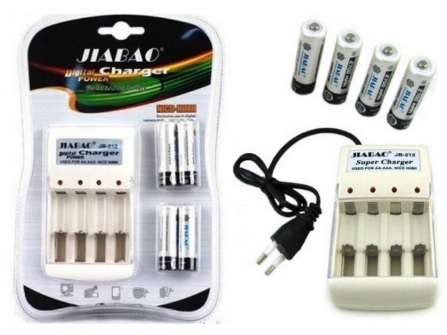 Ładowarka Baterii + 4 akumulatorki 5500 mAh AA AAA