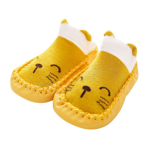 Miękkie buciki do żłobka, przedszkola kapcie dziecięce z podeszwą antypoślizgową skarpetki, buty niechodki   KOTEK 12cm   3-6mcy    EU 16/17