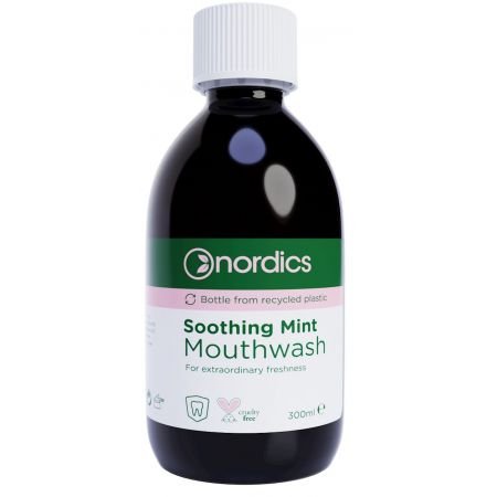 Nordics - Płyn do płukania jamy ustnej Soothing Fresh 300 ml