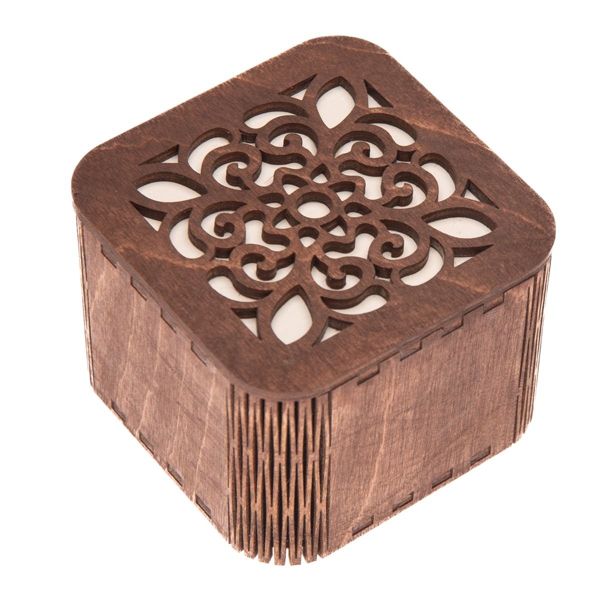 Drewniane pudełko na prezent v18