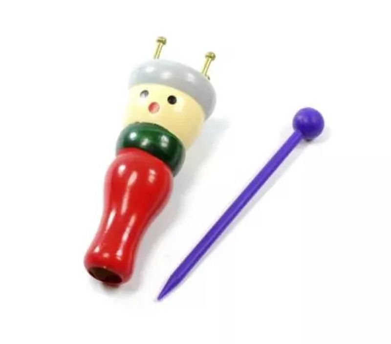 Laleczka dziewiarska do wyplatania sznurków