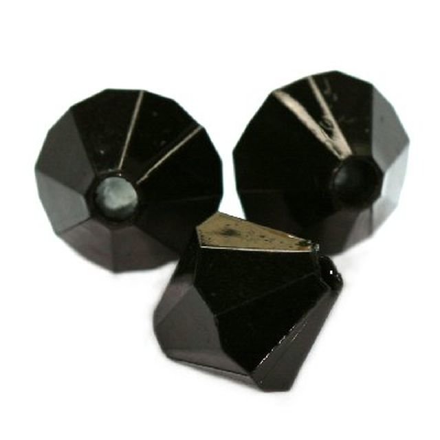 KRYSZTAŁKI PLASTIK DIAMENT CZARNE 6MM 100SZT