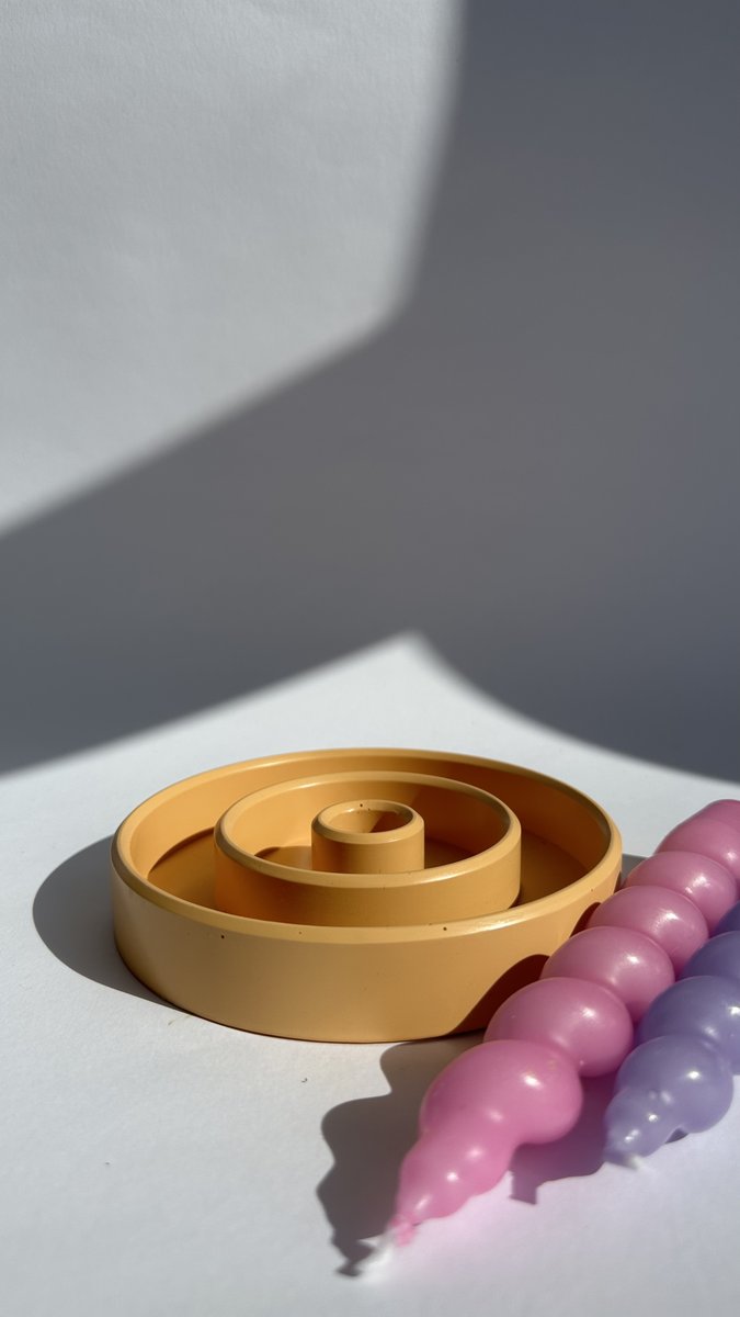 Świecznik okrągły pomarańczowy