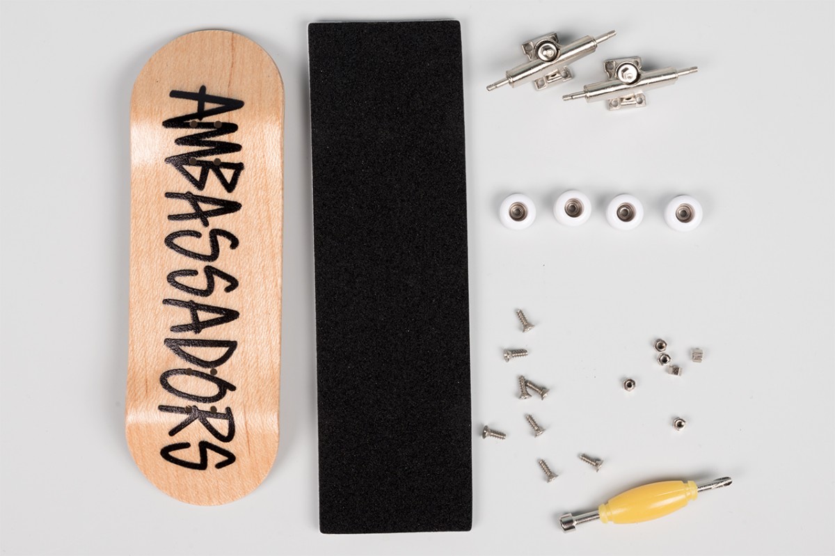 klawiatura AMBASSADORS AMB FINGERBOARD