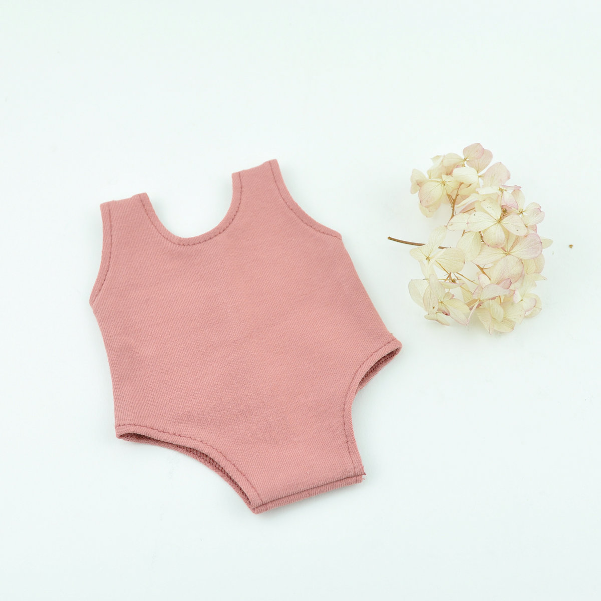 Body róż kwarcowy dla lalek Miniland 38cm i Paola Reina 34cm