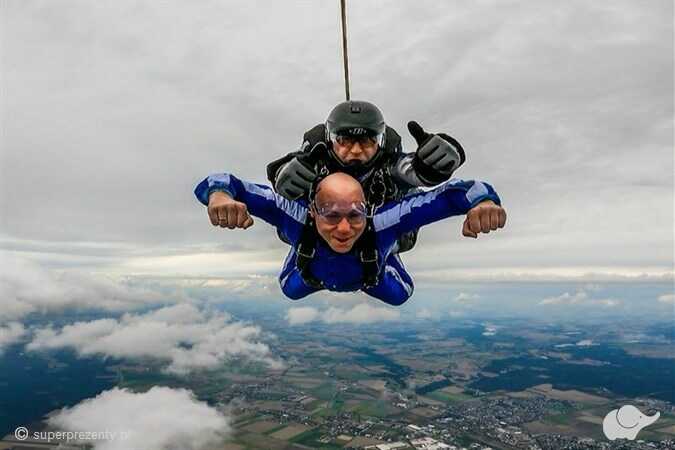 Skok spadochronowy w tandemie Leszno