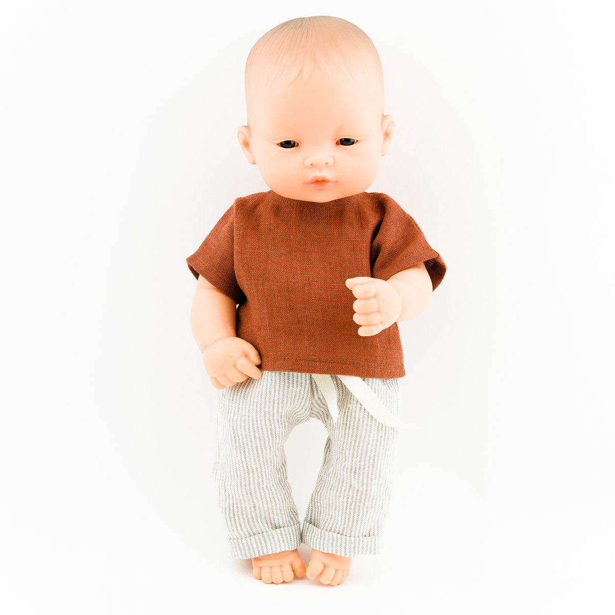 Ubranka dla lalki Miniland 32cm lniana koszulka i spodnie w paski