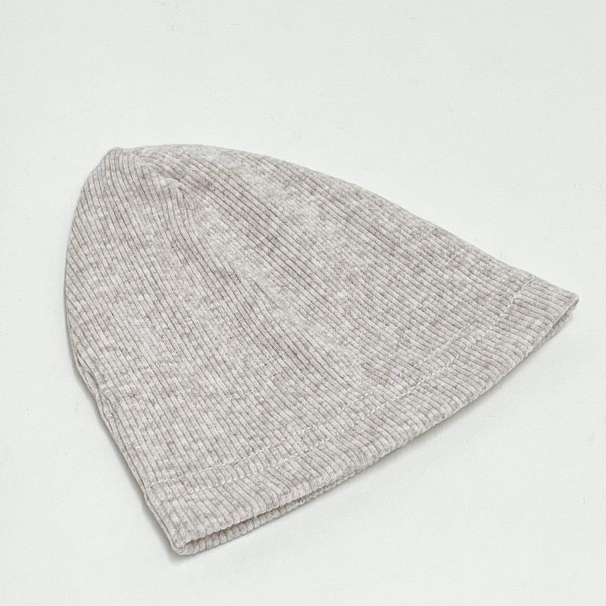 Czapka dresowa beżowa dla lalki Baby Born 43cm