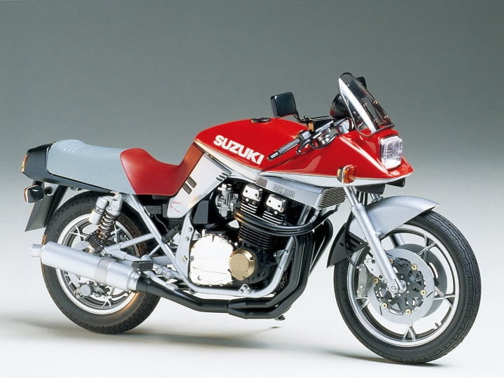 Tamiya Suzuki GSX 1100 S Katana Custom MT-14065
