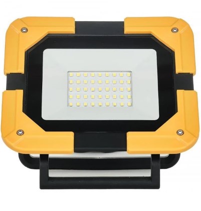 Naświetlacz LED przenośny 30W b.zimny 6500K 3000lm IP65 LYNX na niskim standzie GERMINA