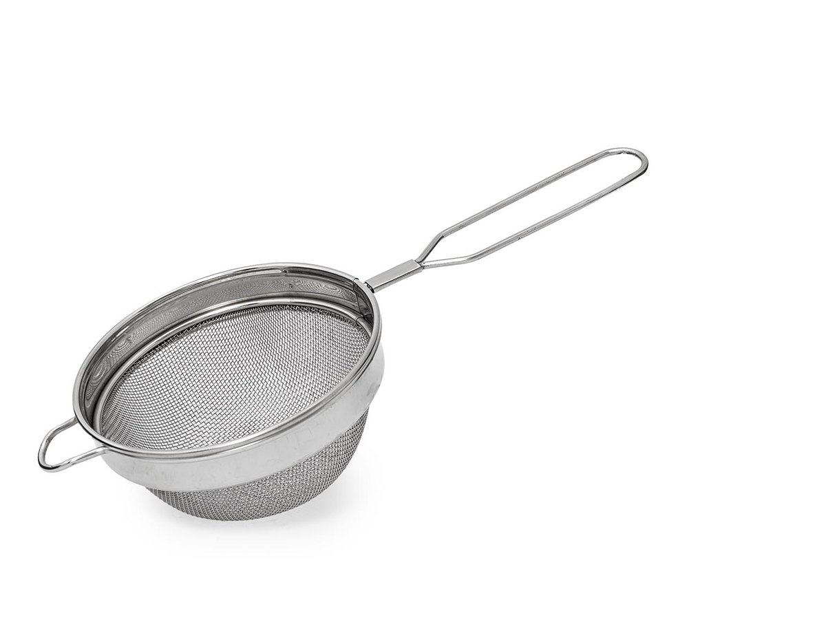 SITKO KUCHENNE NIERDZEWNE Z RĄCZKĄ 12 CM