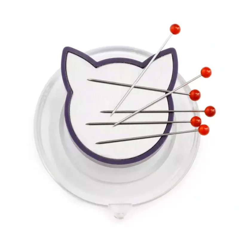 Magnes na szpilki z przyssawką do maszyny