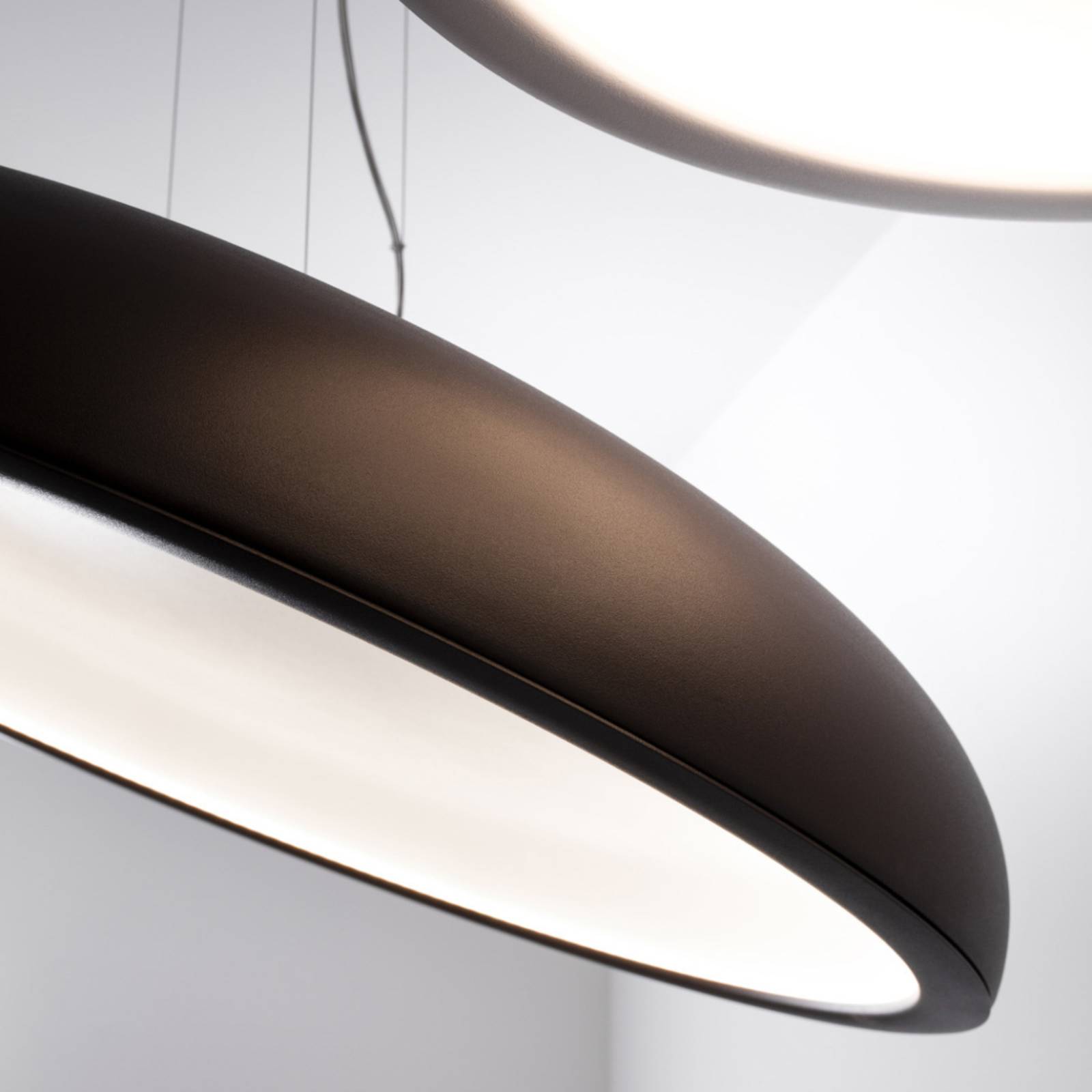 Lampa wisząca LED Stilnovo Reflexio, Ø46cm, brązowa
