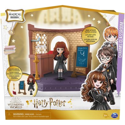 Spin Master Harry Potter Magiczna klasa z figurką Hermiony # z wartością produktów powyżej 89zł!