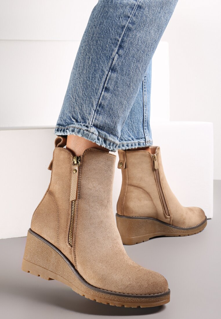 Beżowe Botki na Koturnie z Ozdobnym Suwakiem Houtanie