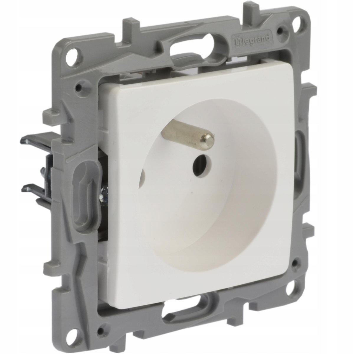Legrand NILOE Gniazdo z uziemieniem 2P+Z 764527