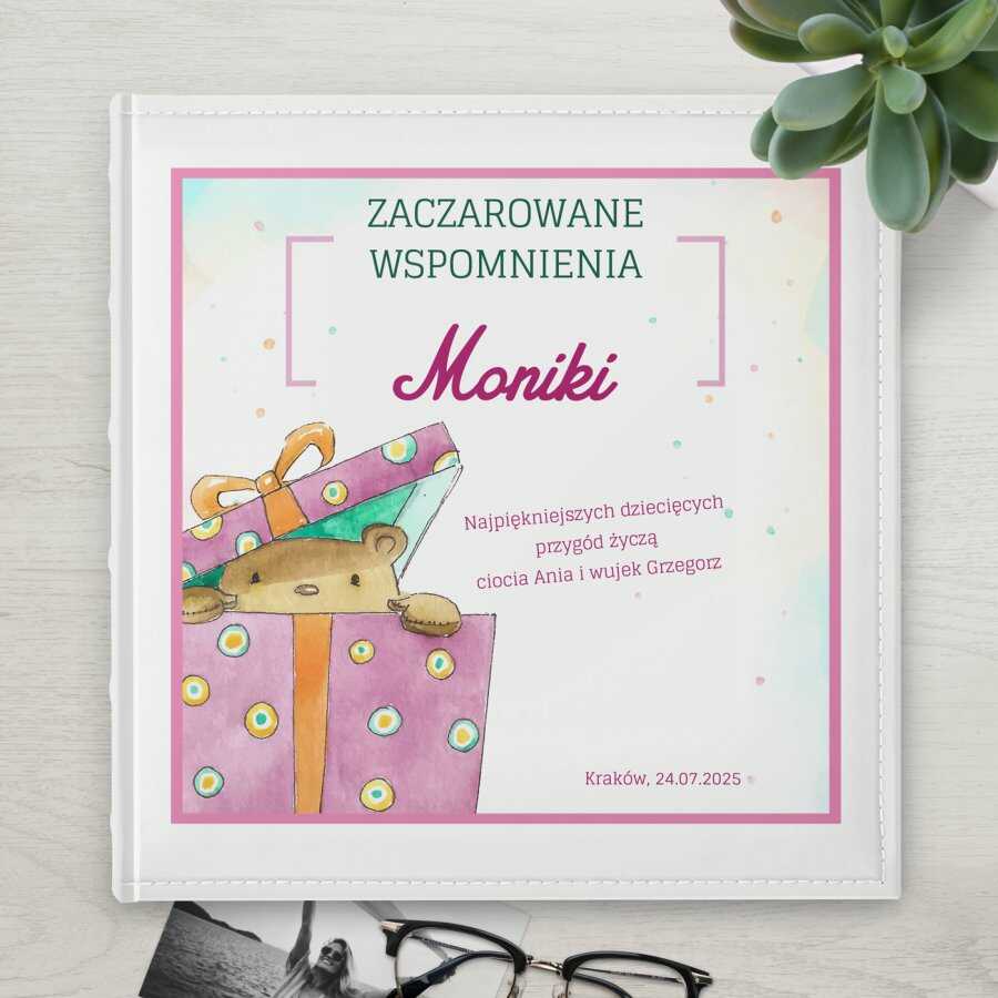 Duży album na zdjęcia z nadrukiem dla dziewczynki na imieniny