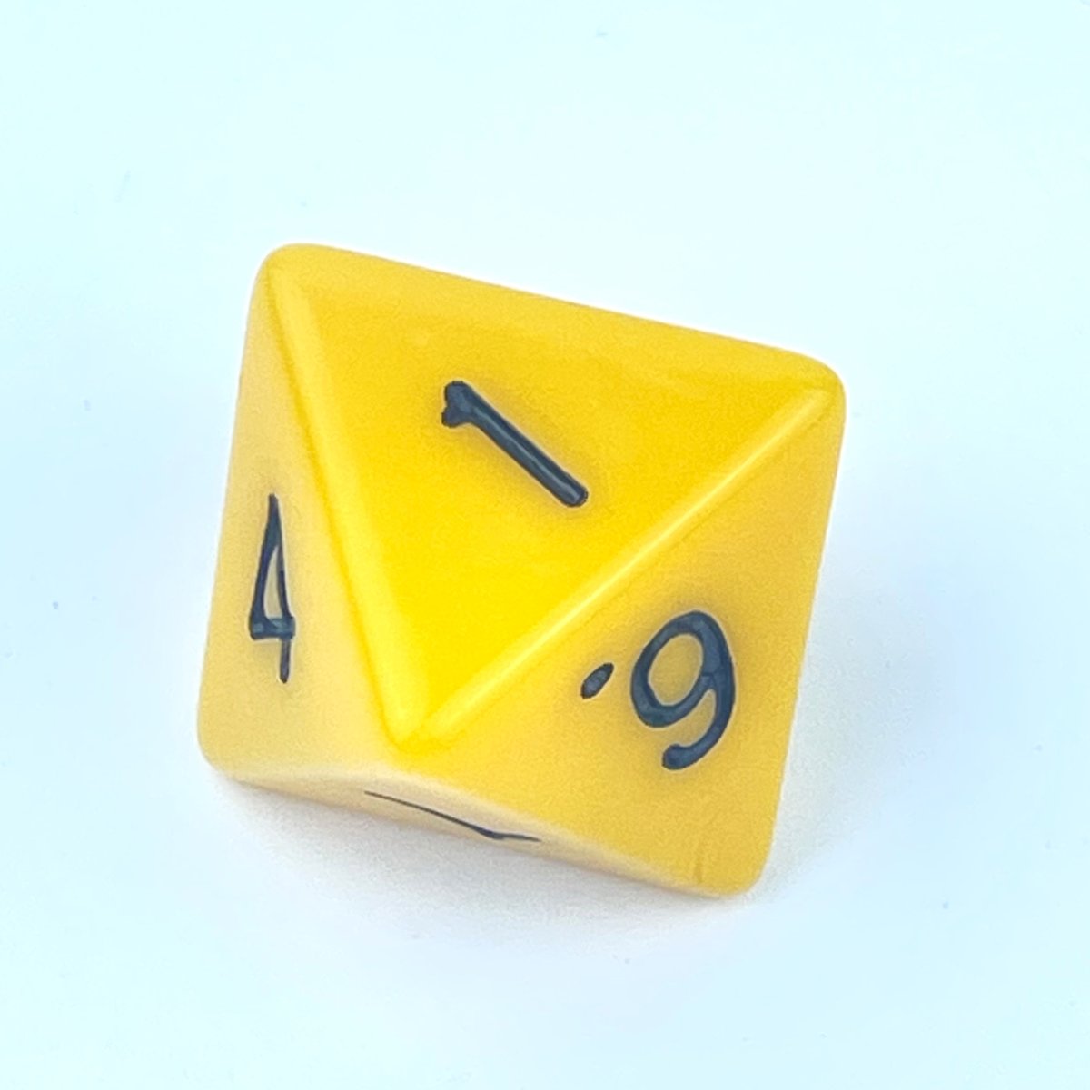 Kostka RPG Żółta Kość Ośmiościenna K8