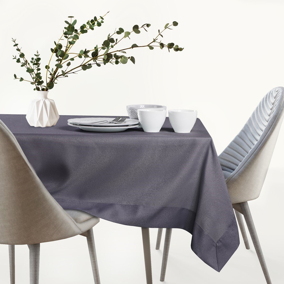 Obrus Empire Fioletowy Gładki Klasyczny 110x140 AmeliaHome - TCLOTH/AH/EMPIRE/BRD/LAVENDER/110X140