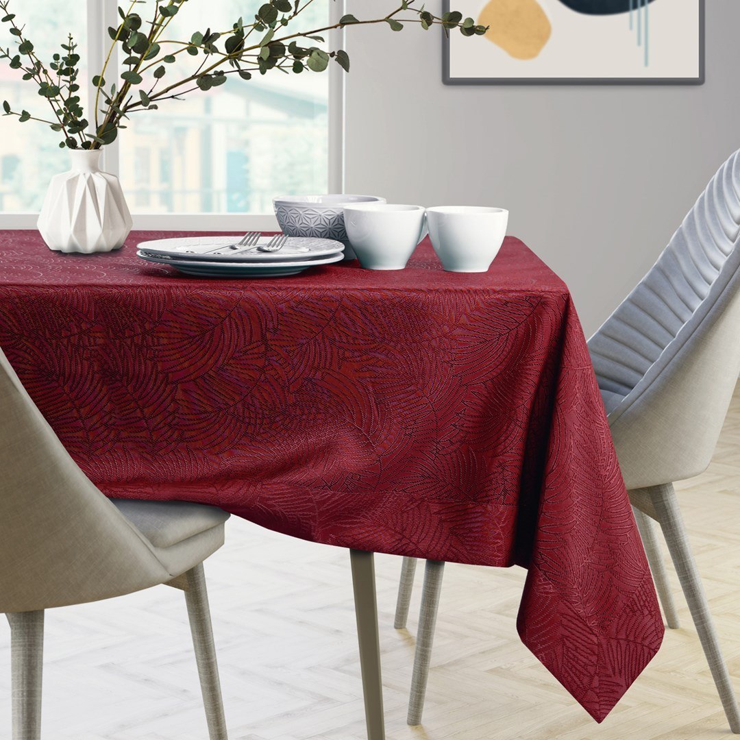 Obrus GAIA kolor bordowy tłoczony motyw roślinny 140x260 ameliahome - TCLOTH/AH/GAIA/MARKET/HMD/CLARET/140x260
