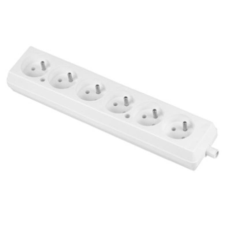 Gniazdo przedłużacza GN-670 6x2P+0 230V