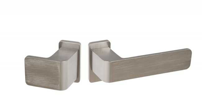 Gałko-klamka Wala na krótkim szyldzie H6S36P/G5S50/SK3S34G6 (rękojeść 36 mm, szyld 34 mm) powłoka inox, prawa
