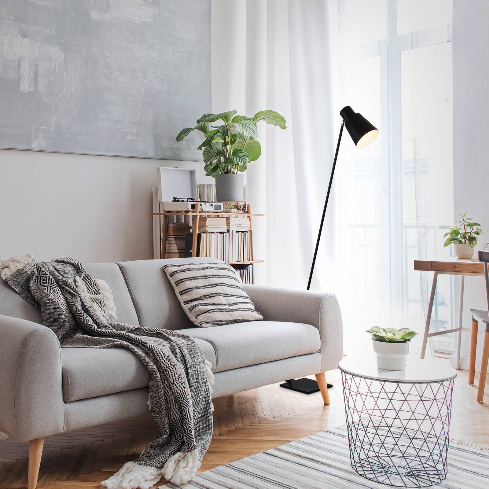 Briloner Lampa stojąca Ekko, regulowana, E27, czarna