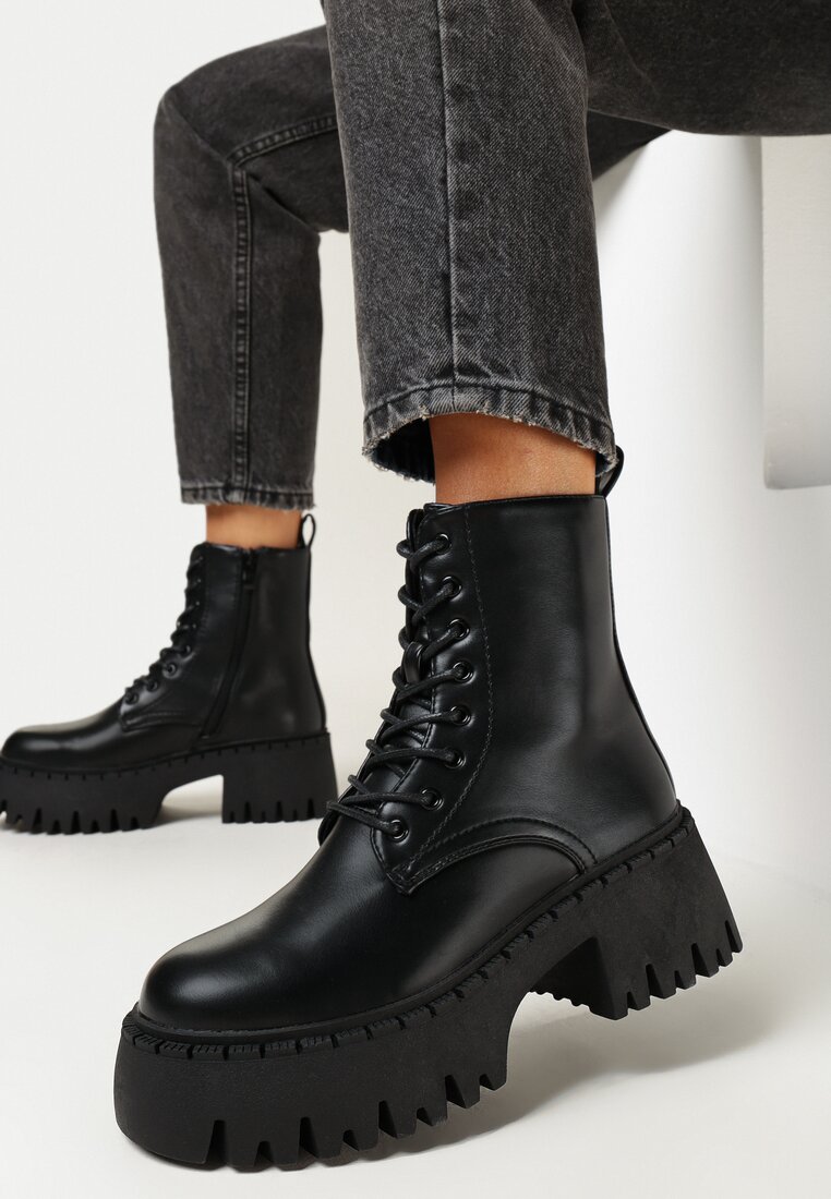 Czarne Botki Workery na Platformie Afarena