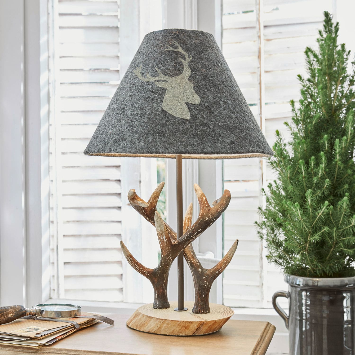 Lampa stołowa Lodge
