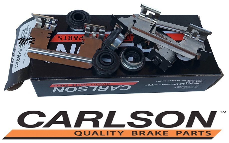 Zestaw montażowy tylnych klocków - tarcze wentylowane Lancia Thema 2011-