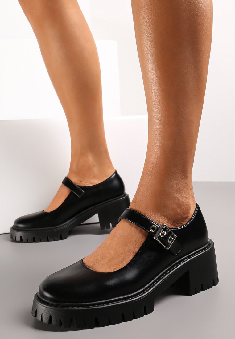Czarne Półbuty z Ozdobnym Paskiem na Niskim Słupku Esmera