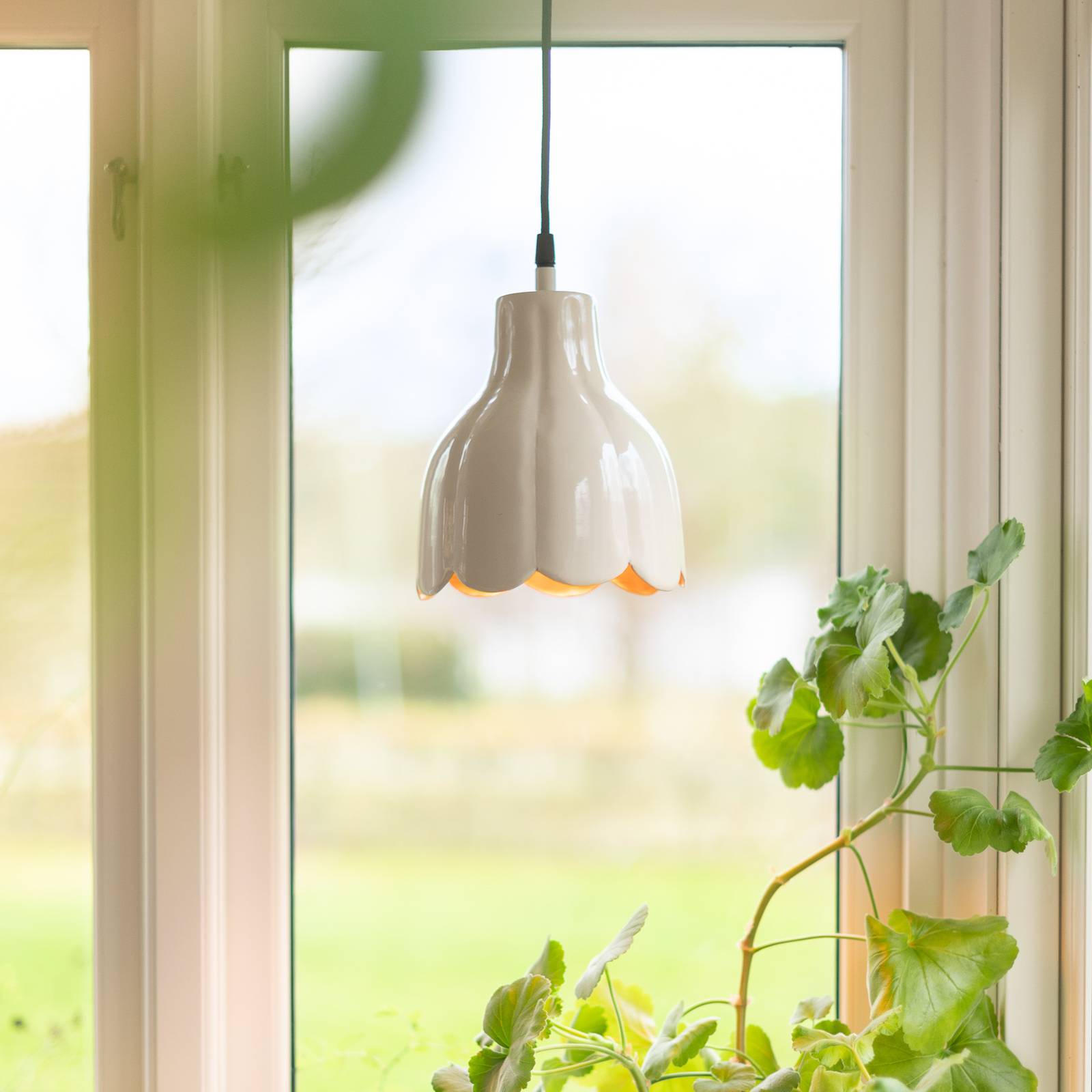 PR Home Tulippa lampa wisząca Ø 17 cm, beżowy, wtyczka