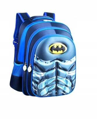 Plecak dla przedszkolaka dla chłopca niebieski Batman trzykomorowy