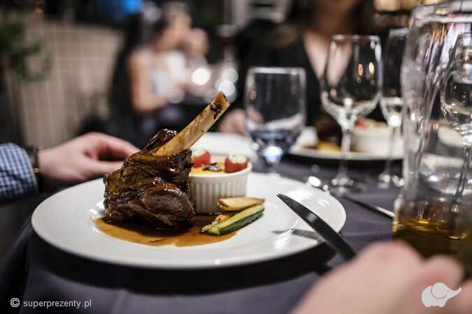 Romantyczna kolacja w Restauracji Andromeda Alfa w Krakowie