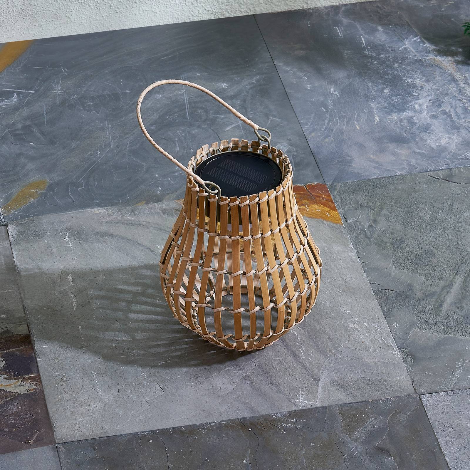 Lindby Amaria lampa solarna LED rattan jasny