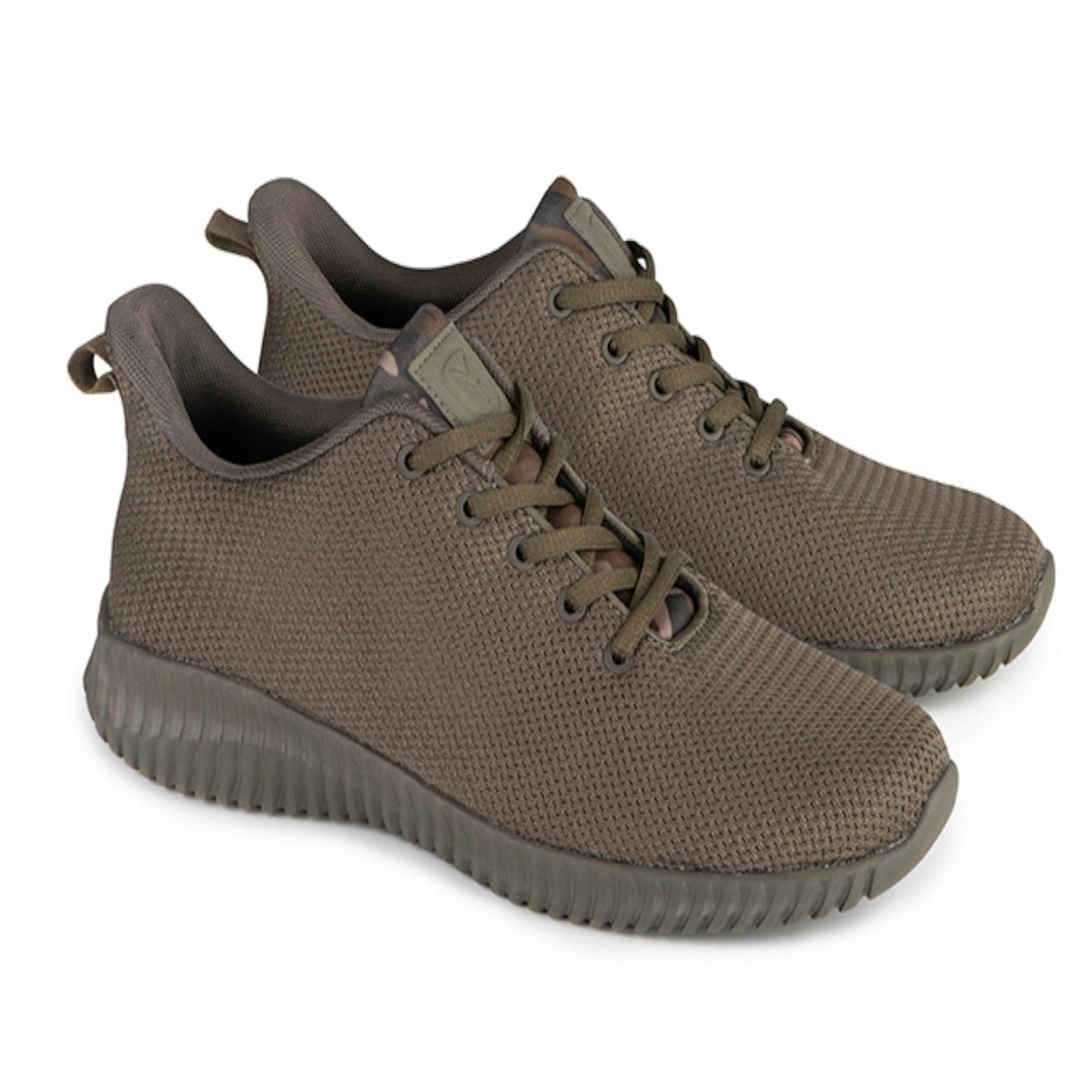 BUTY WĘDKARSKIE FOX KHAKI CAMO LW TRAINER R. 44
