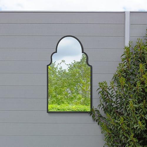 MirrorOutlet The Arcus - czarne zewnętrzne metalowe oprawione nowoczesne łukowe lustro ścienne ogrodowe 104 x 61 cm, czarne. Rama o szerokości 2 cm i głębokości 3 cm