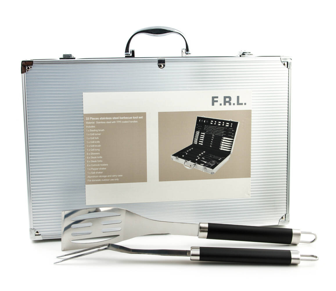 Zestaw grillowy F.R.L. 33 Pieces Barbecue Tool Set w walizce
