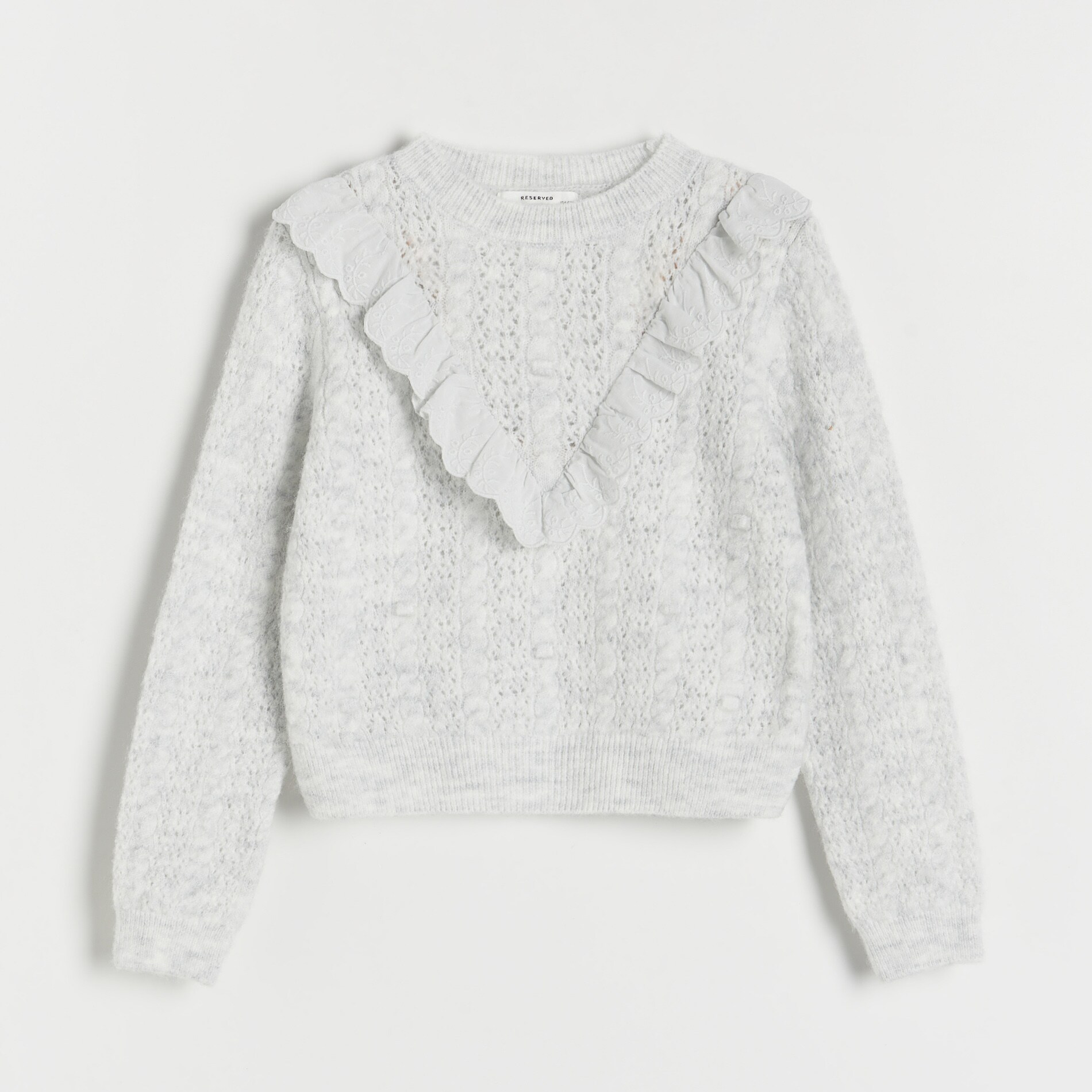 Reserved - Dzianinowy sweter z falbaną - Jasny szary