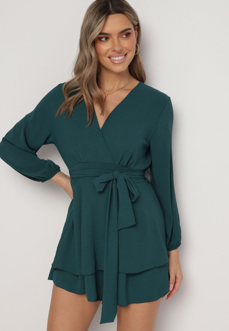 Ciemnozielona Kopertowa Sukienka Mini z Falbanką Bomina