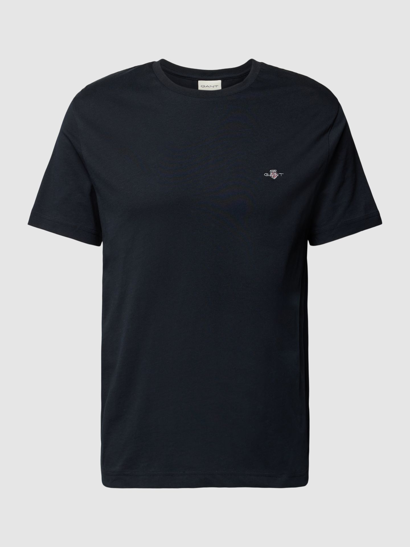 T-shirt o kroju regular fit z wyhaftowanym logo model ‘SHIELD’