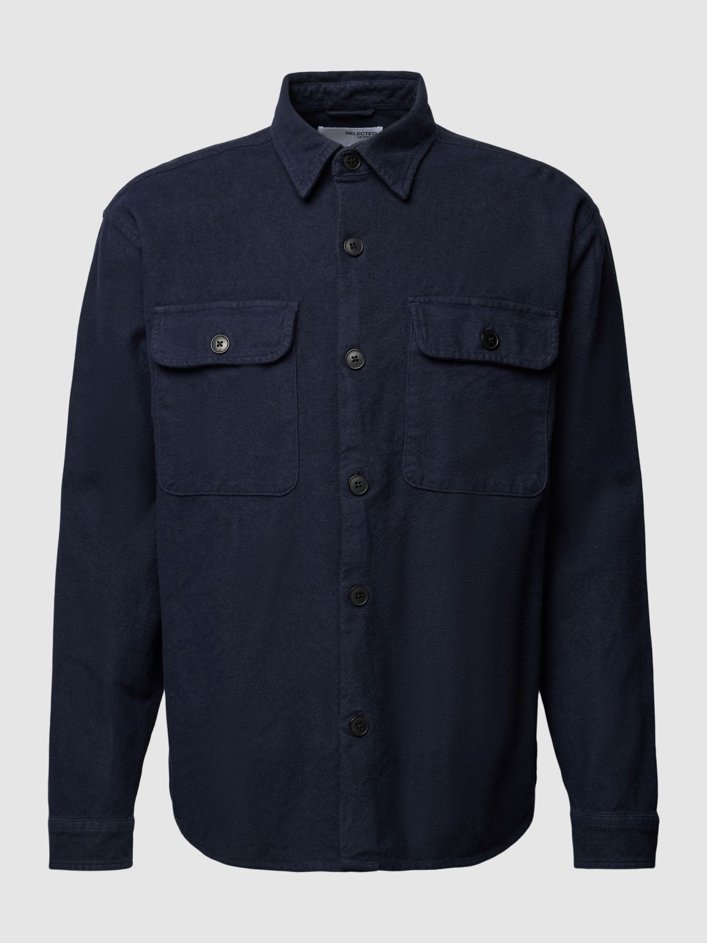 Koszula casualowa z kieszeniami z patką