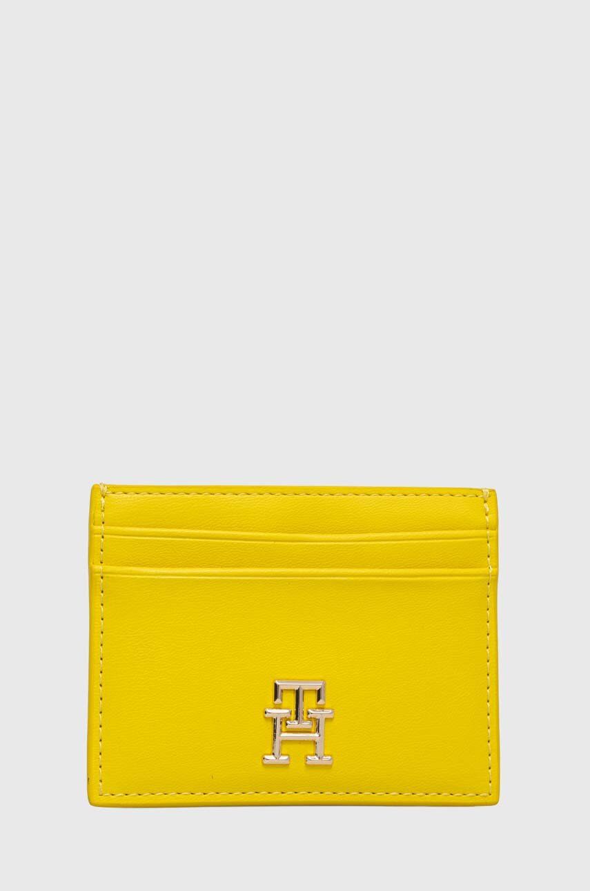 Tommy Hilfiger portfel kolor żółty