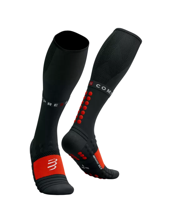 COMPRESSPORT Skarpety kompresyjne FULL SOCKS WINTER RUN red/black