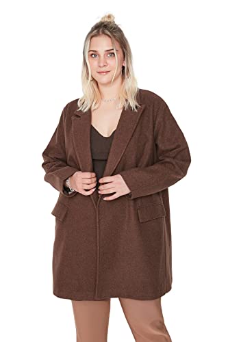 Trendyol Damski duży rozmiar regularny dwurzędowy kołnierz z klapą tkany płaszcz plus size, Brązowy, 68 duże rozmiary