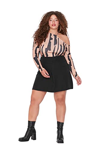 TRENDYOL Damska spódnica plisowana w dużych rozmiarach mini linia A tkanina plus size, czarny, 52 duże rozmiary