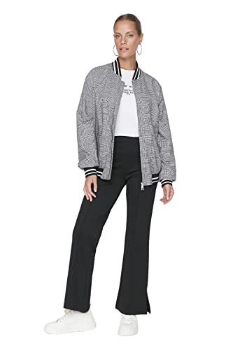 Trendyol Damskie spodnie dresowe o normalnej talii z rozkloszowanymi nogawkami, Czarny, S