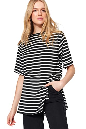 Trendyol Damska koszulka oversize z okrągłym dekoltem i okrągłym dekoltem, Czarny, M